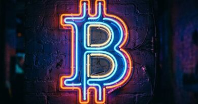 Κρύπτο Νέα Σήμερα 01/06/2026: Bitcoin Υπό Πίεση, Θεσμικές Ροές και Η Νέα Μάχη για το Μέλλον των Crypto